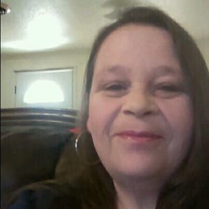 Meet your Posher, Sandy